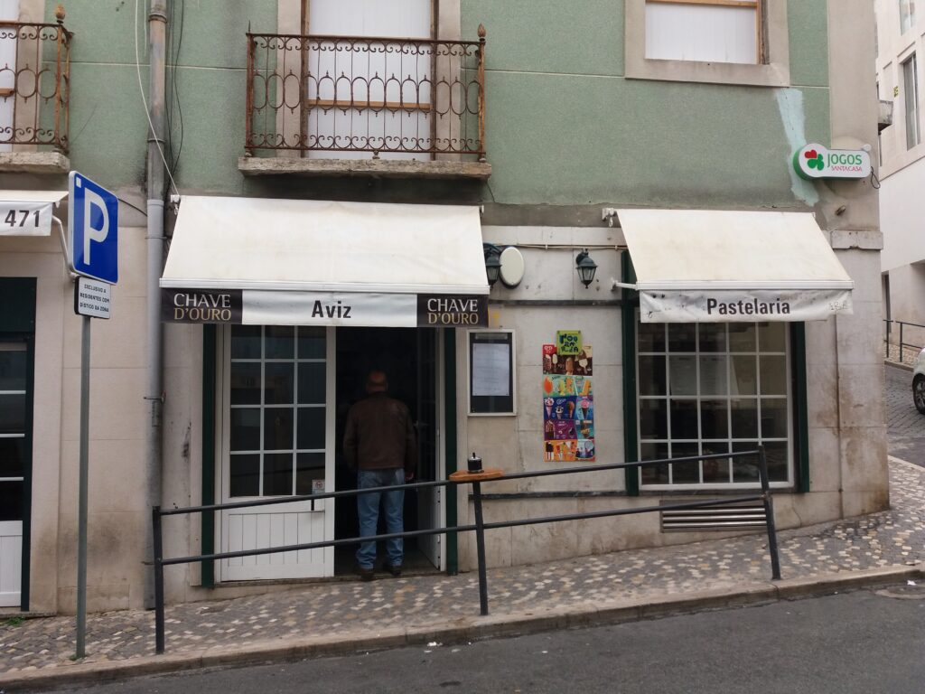Aviz tavern and restaurant, my eatery of choice in Lisbon